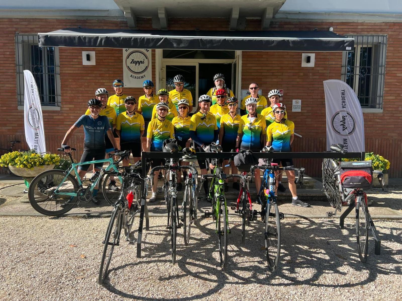 Zappi Cycling Hotel Riolo Terme Exterior photo